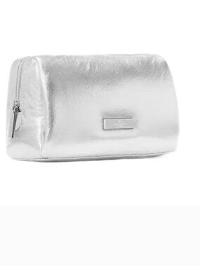 KATE SPADE Carter Metallic Silver Cosmetic Makeup Travel Pouch Case NEW W/TAG